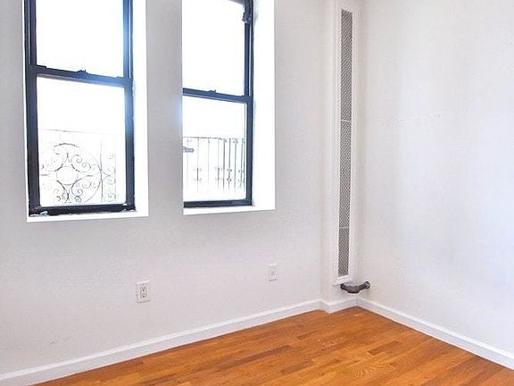 5th image of 55 Delancey St #2DD