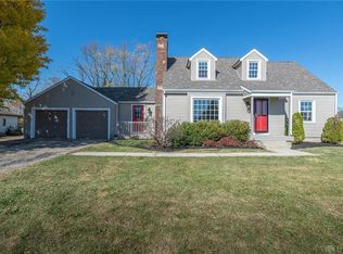 1909 Sunny Ridge Rd N, Vandalia, OH 45414