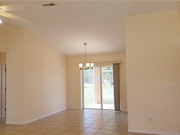 3rd image of 432 SE 23rd Ter