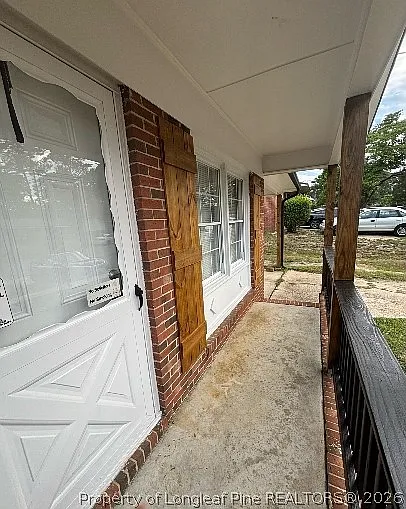 3 bed, 1.5 bath, 1118 sqft, $1,200 — Photo 3