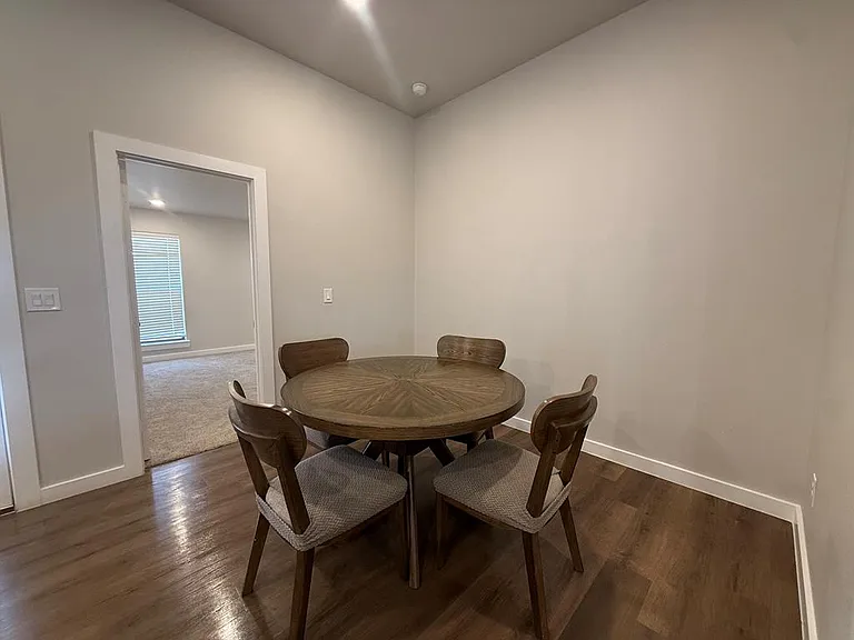 6209 Poppy Dr — Photo 8
