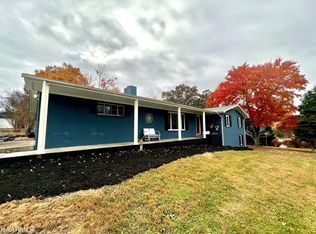 8223 Hill Rd, Knoxville, TN 37938