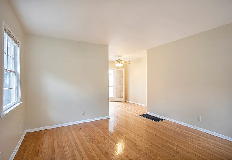 1803 Huntington Dr — Photo 5