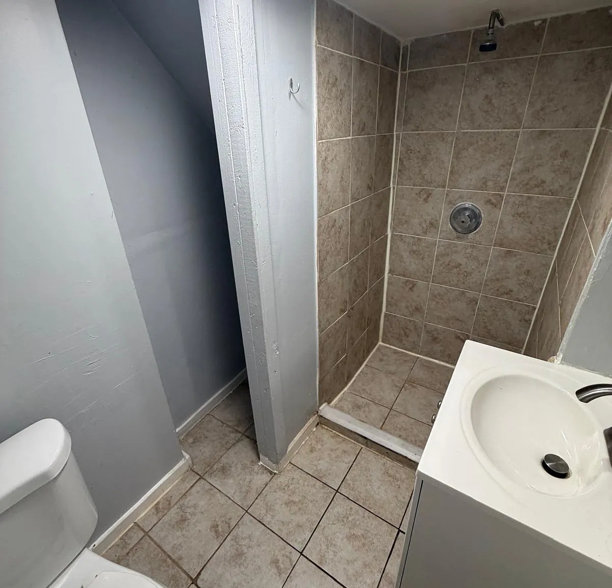 1 bed, $1,200 — Photo 3