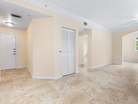 2nd image of 9901 Baywinds Dr APT 3105