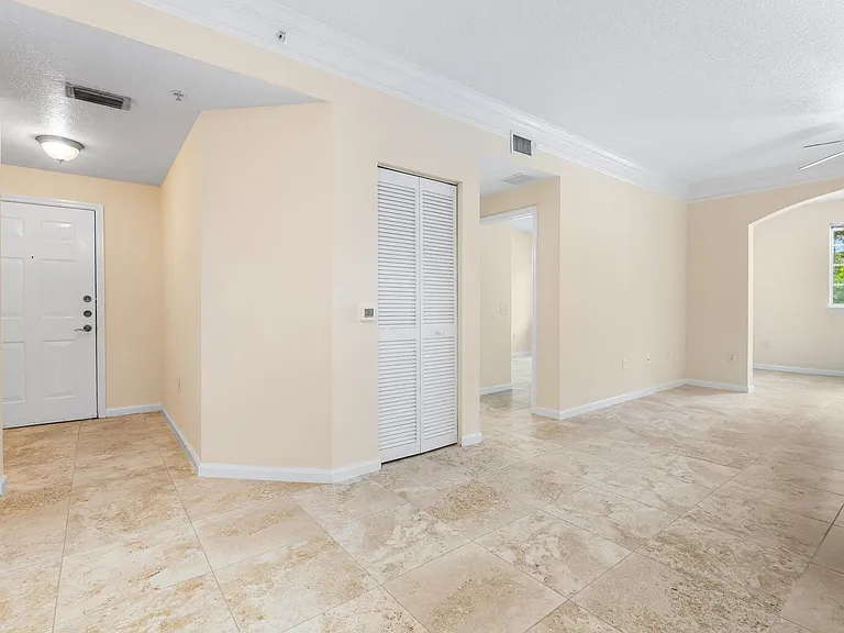 9901 Baywinds Dr #3105 — Photo 2