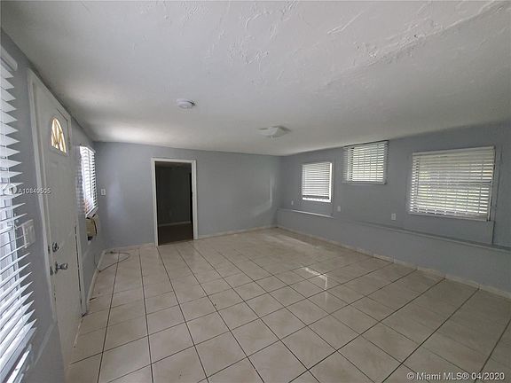 4th image of 5936 NW 1st Ave #1