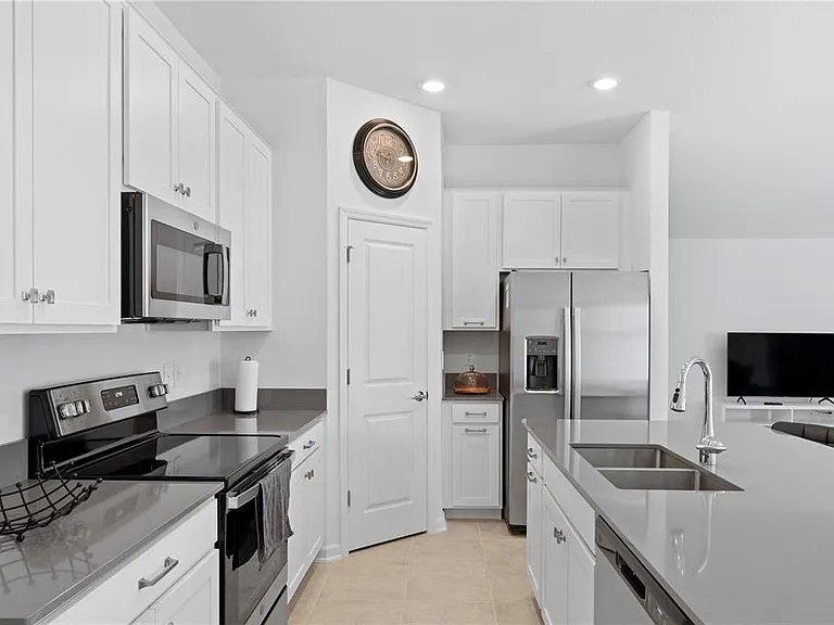 1011 John Jacob Rd — Photo 11