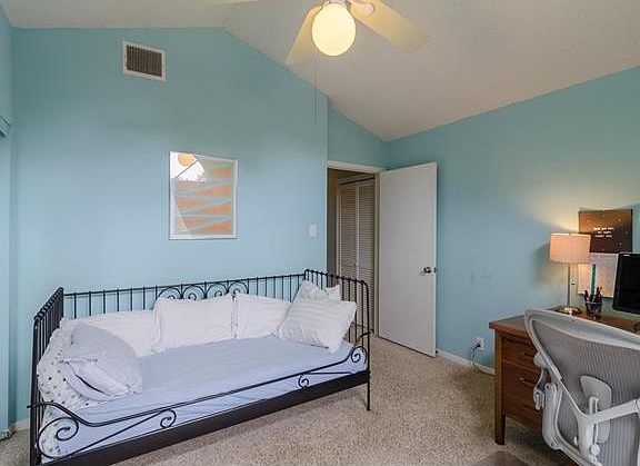 2nd image of 3212 Fort Worth Trl