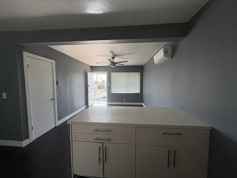 6400 E Olympic Blvd #6 — Photo 8