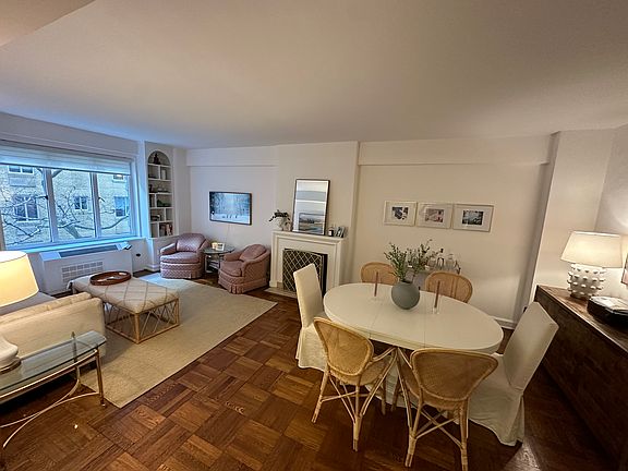 3rd image of 40 Central Park S #5G
