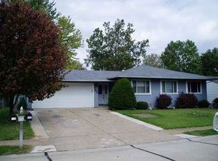 133 Oak Valley Dr, Saint Peters, MO 63376