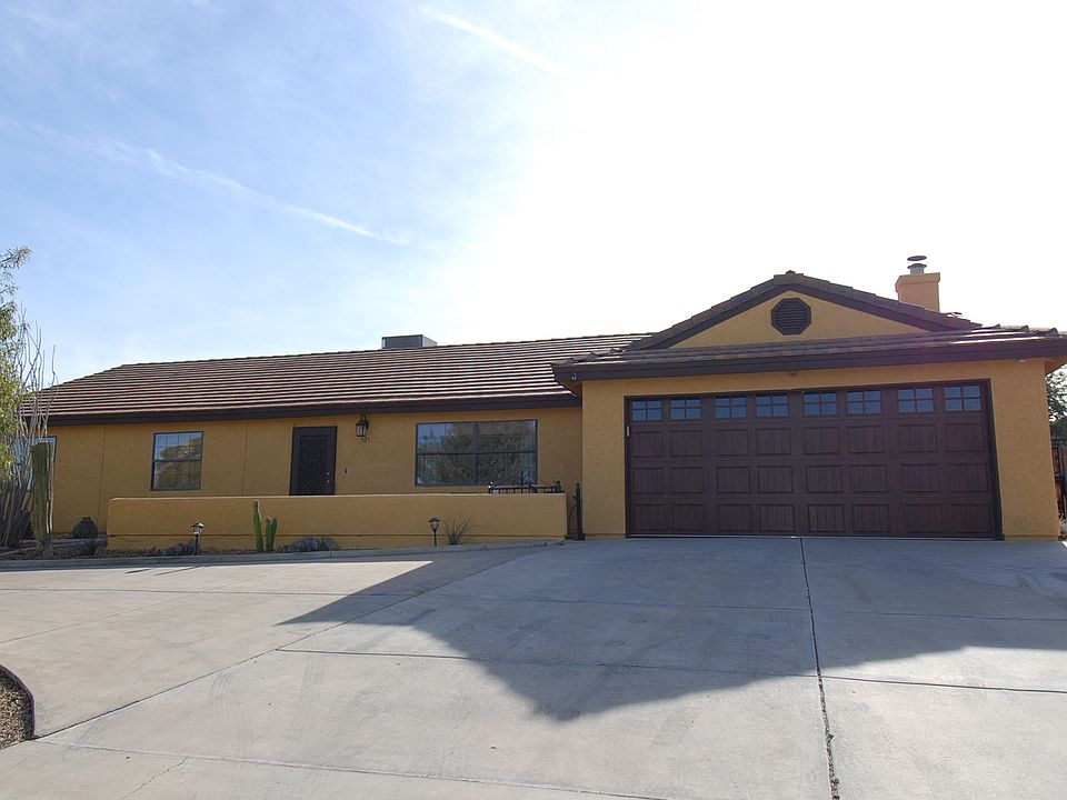 1st image of 321 E Desert Rose Dr