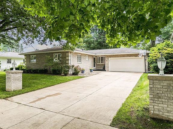 2nd image of 2731 Teresa Dr SW