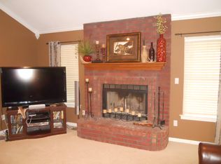 204 High Ridge Dr, Lonoke, AR 72086