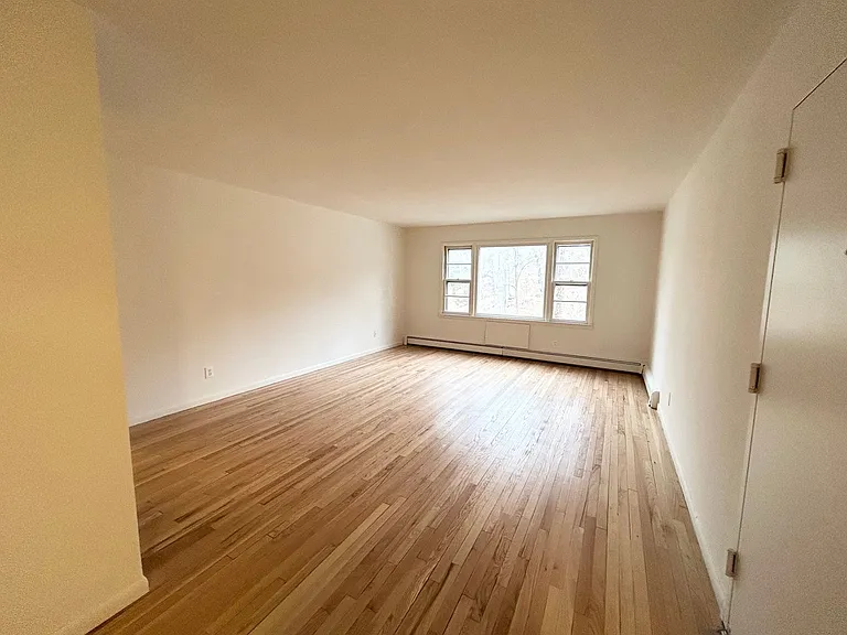 12-14 Arbor Hill Dr — Photo 7