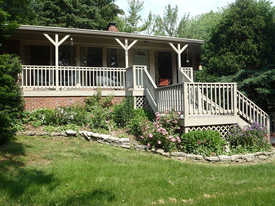 Front of home, 70' deck