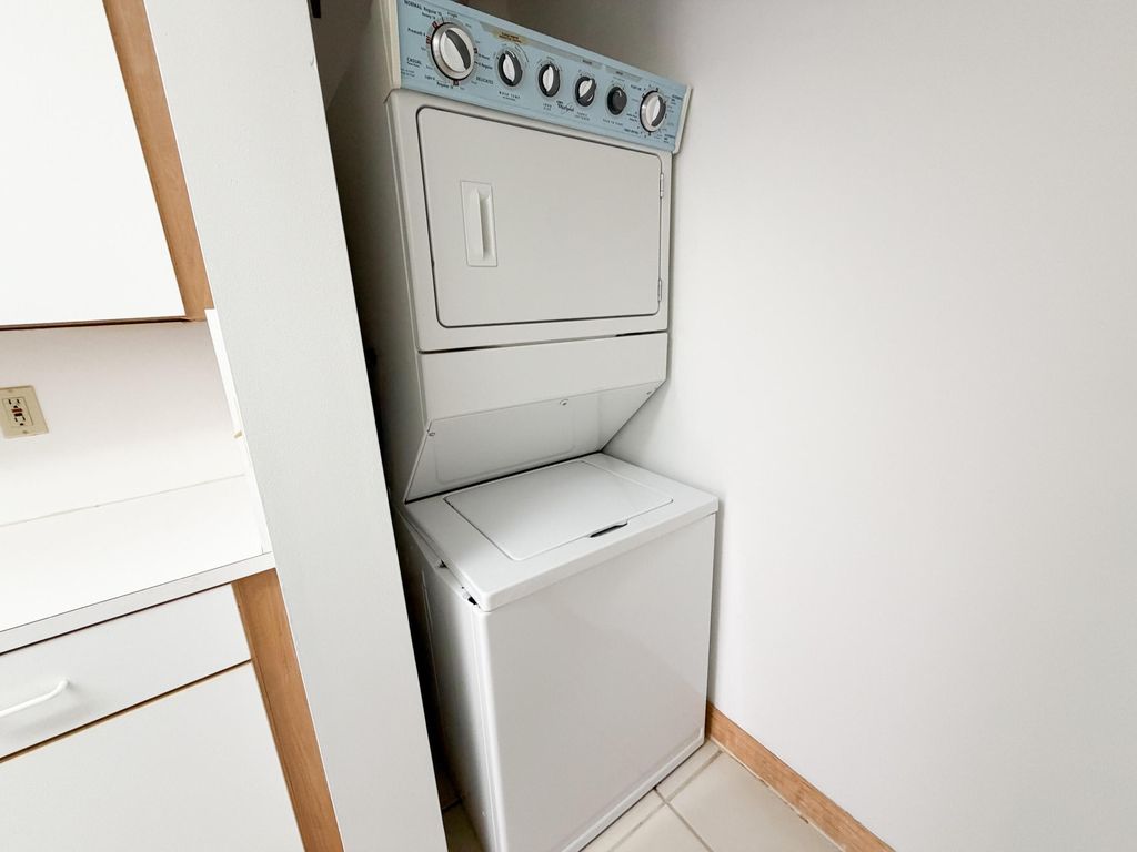 241 SE 11th Avenue #241a, photo 6