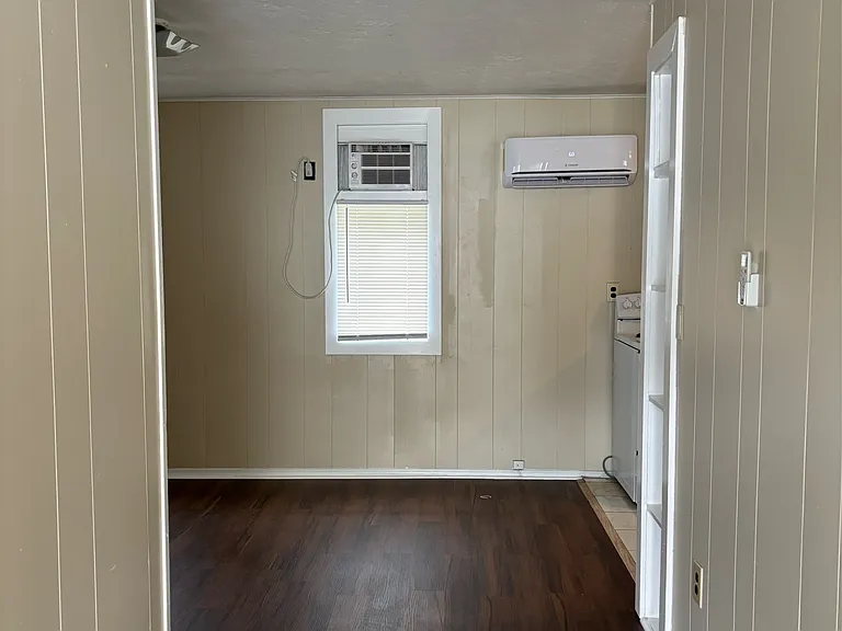240 Main St #2 — Photo 9
