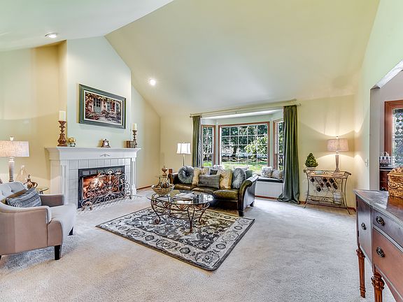5th image of 20210 191st Ave NE