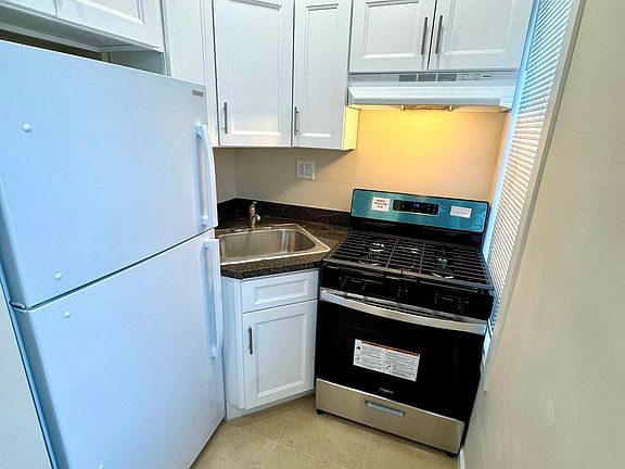 5th image of 2680 Heath Ave APT 4C