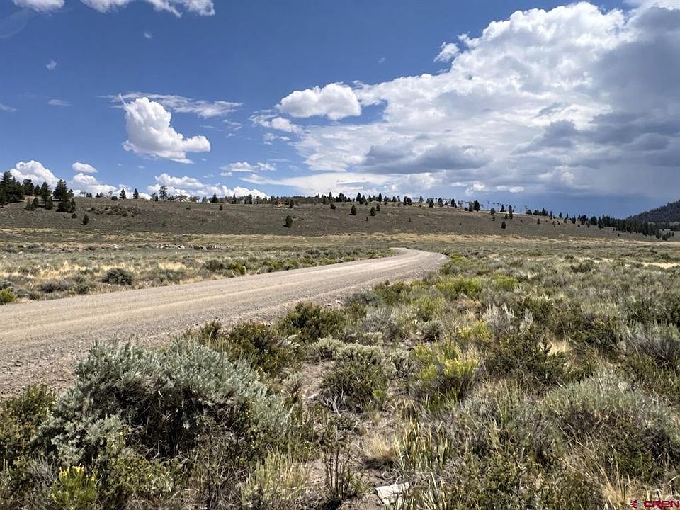 2nd image of 100 Monarch Road