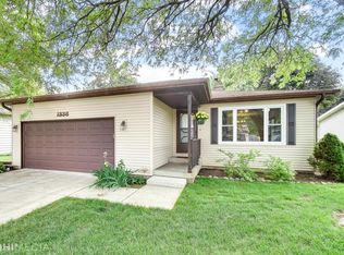1338 Pappas Dr, Elgin, IL 60123