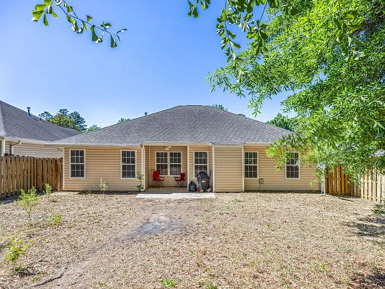 2056 Sylvan Lake Dr — Photo 40