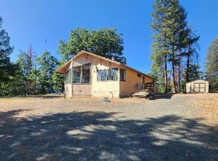 20 Elderberry Ln, Weaverville, CA 96093