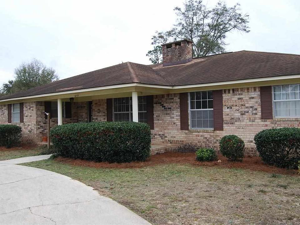 1st image of 619 Parker Cir