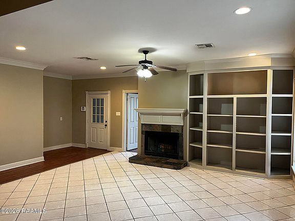 3rd image of 500 Austria Rd