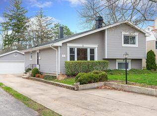 611 S Edson Ave, Lombard, IL 60148