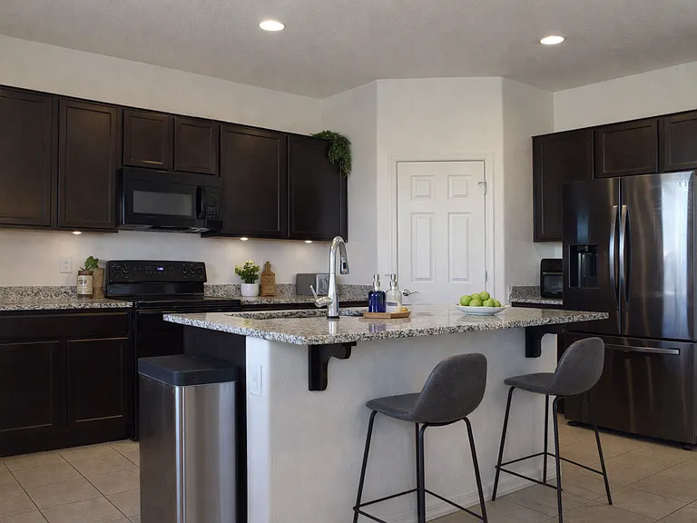 3330 W Donner Dr — Photo 5