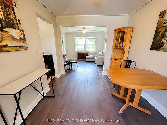 3rd image of 357 Victoria Park Ave