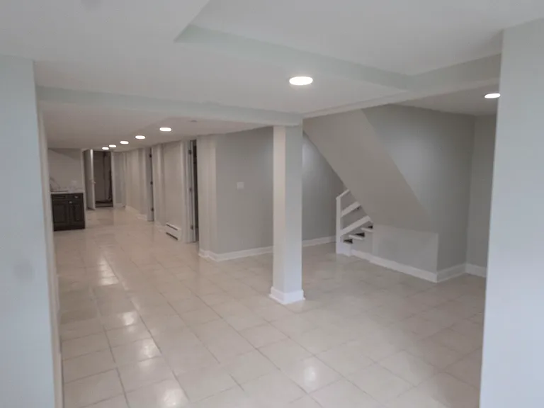5216 W Newport Ave #G — Photo 17