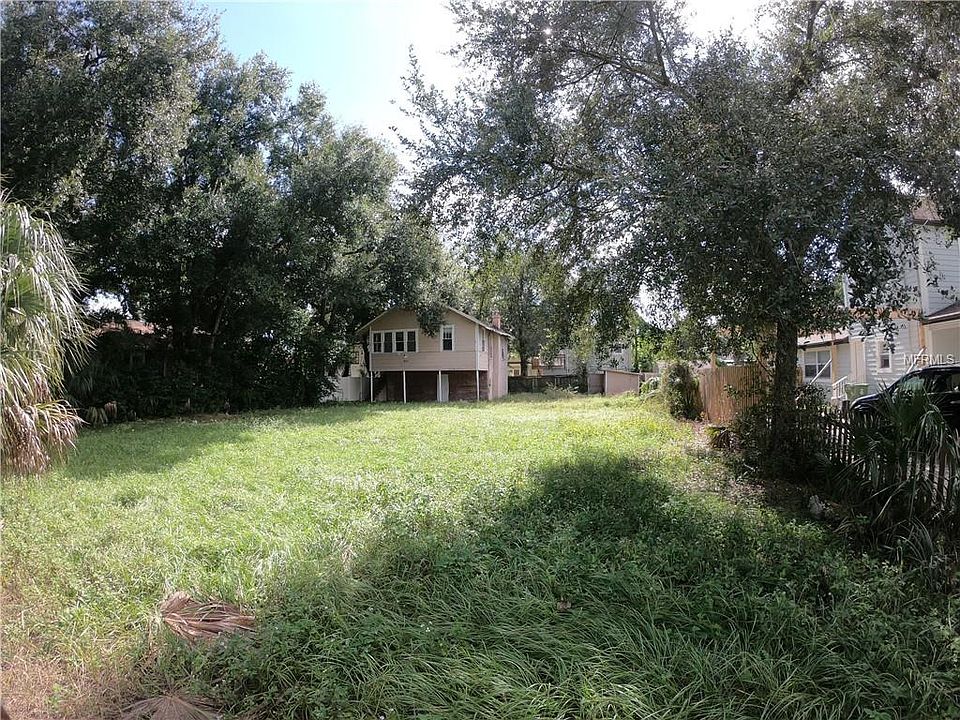 1st image of 905 E 31st Ave