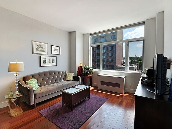 5th image of 410 4th Ave Unit 6C
