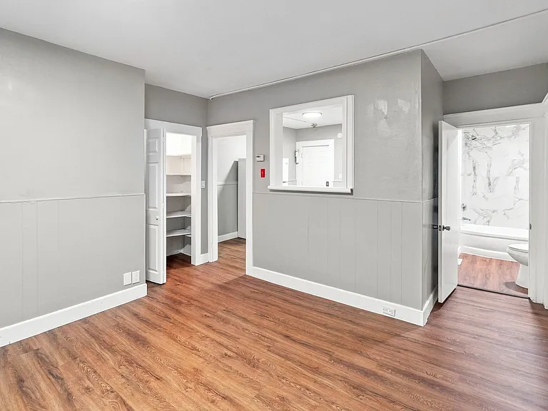 425 Wood Ave #427 — Photo 6