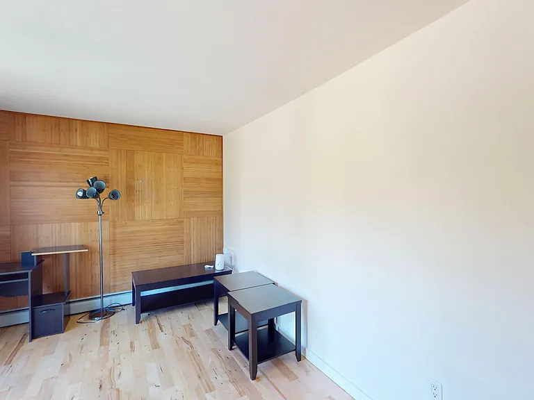 7 Westmount Rd NW #1717 — Photo 4
