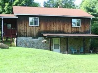 2120 Norton Ln, North Bloomfield, OH 44450