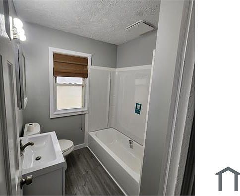 2nd image of 2425 Malden Rd