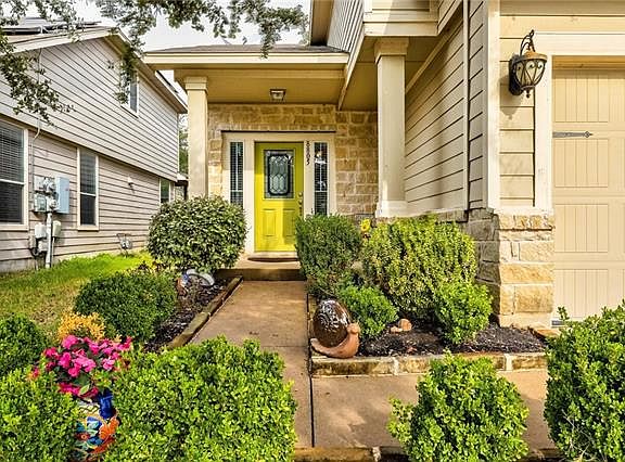 2nd image of 8805 Wood Stork Dr