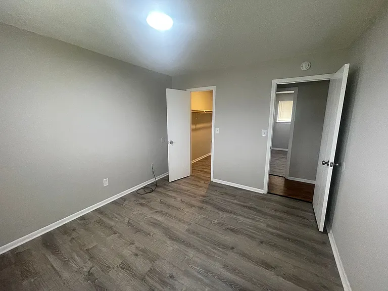 7301 N Moberly Dr #B — Photo 18