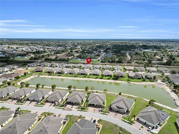 4th image of 10756 Crossback Ln