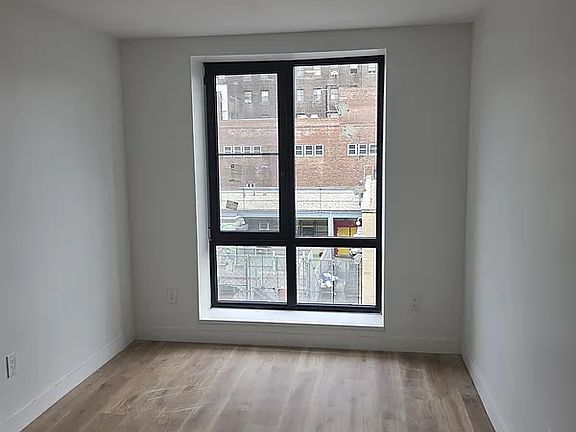 5th image of 132 W 134th St #4