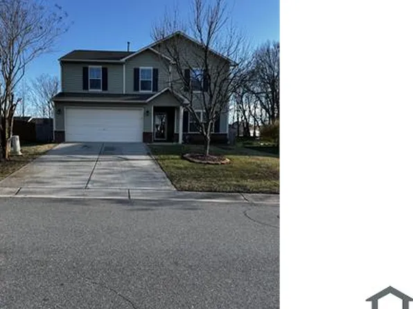 704 Collington Dr, Mebane, NC 27302
