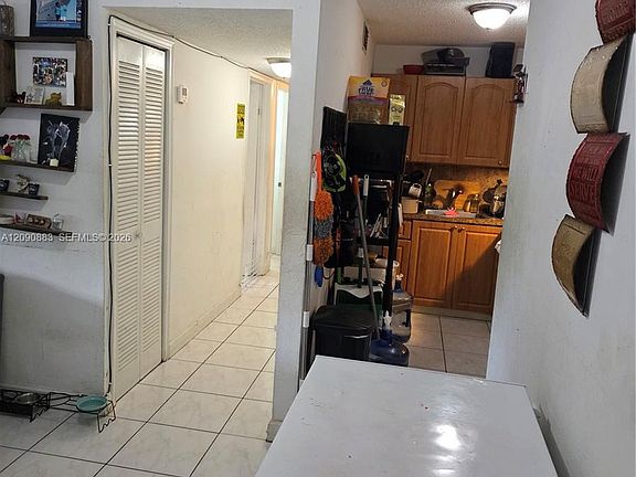 3rd image of 2565 W 56th St APT 206