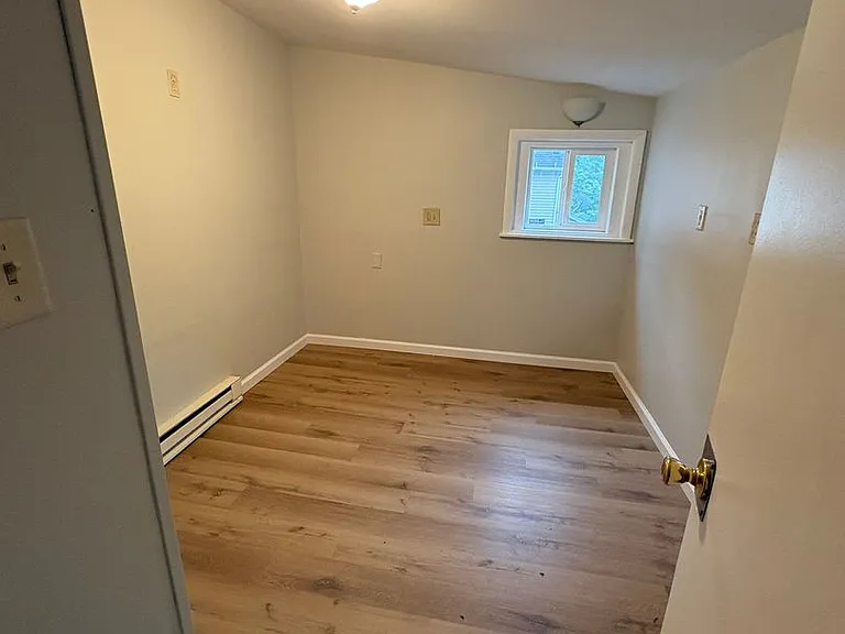 267 Brodhead Ave — Photo 10