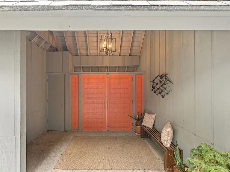 211 Wendwood Dr — Photo 31