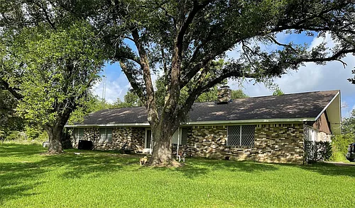 2301 State Highway 19 Photo 1